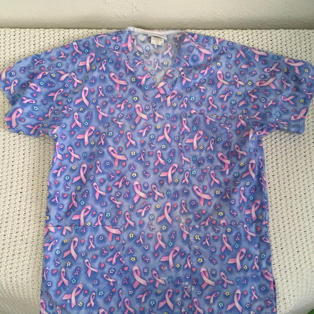 PEACHES UNIFORM CANCER SUPPORT NURSE'S SCRUB WOMAN SIZE XS